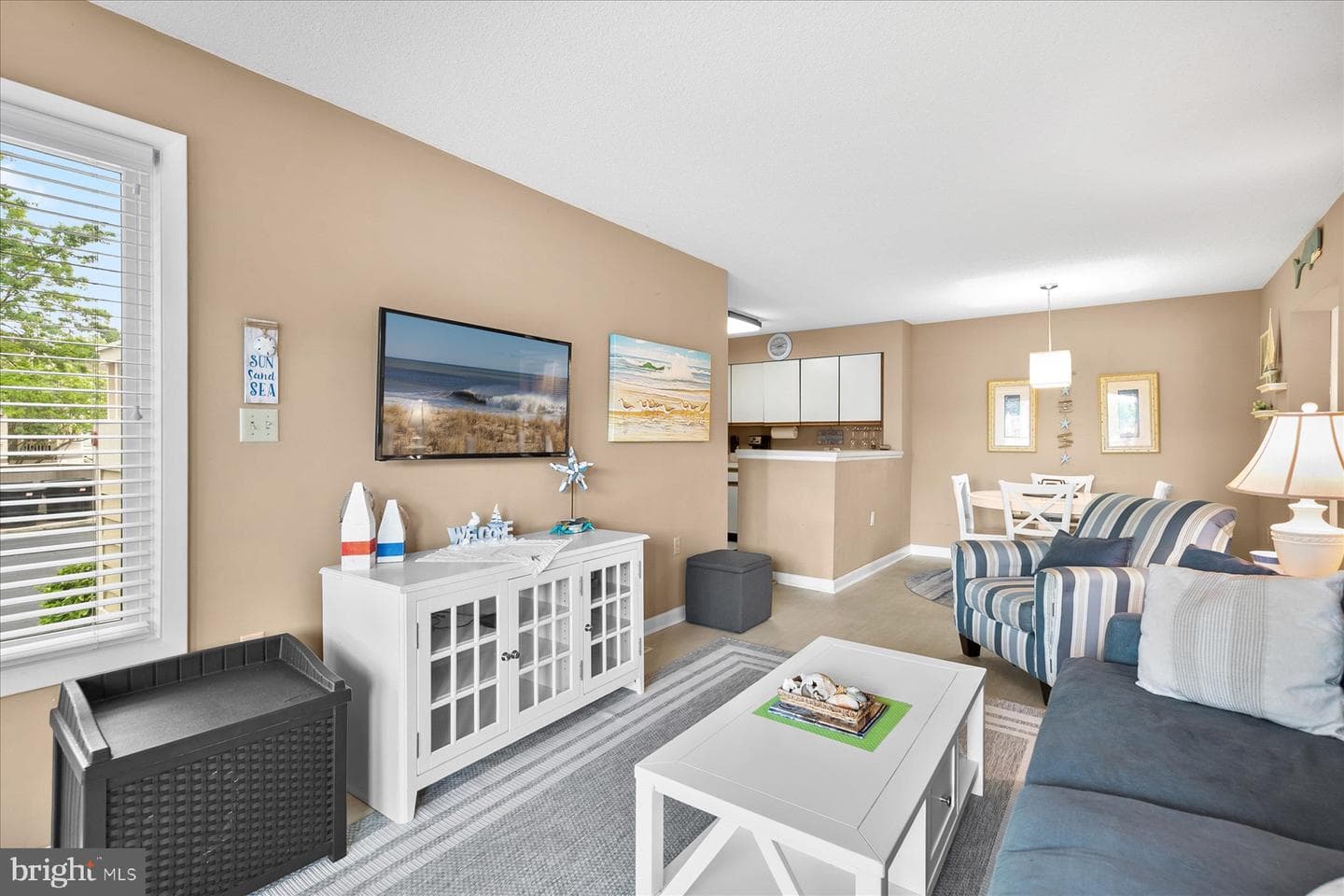 202 N Heron Drive #2026b photo 5