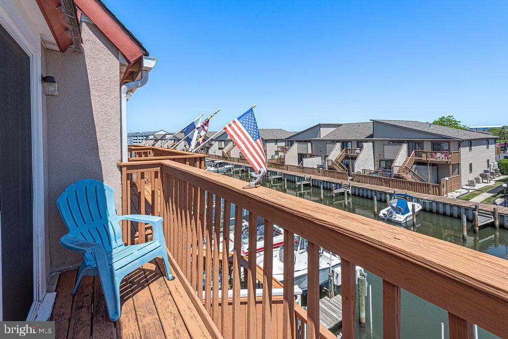 124 Newport Bay Drive #7 photo 40