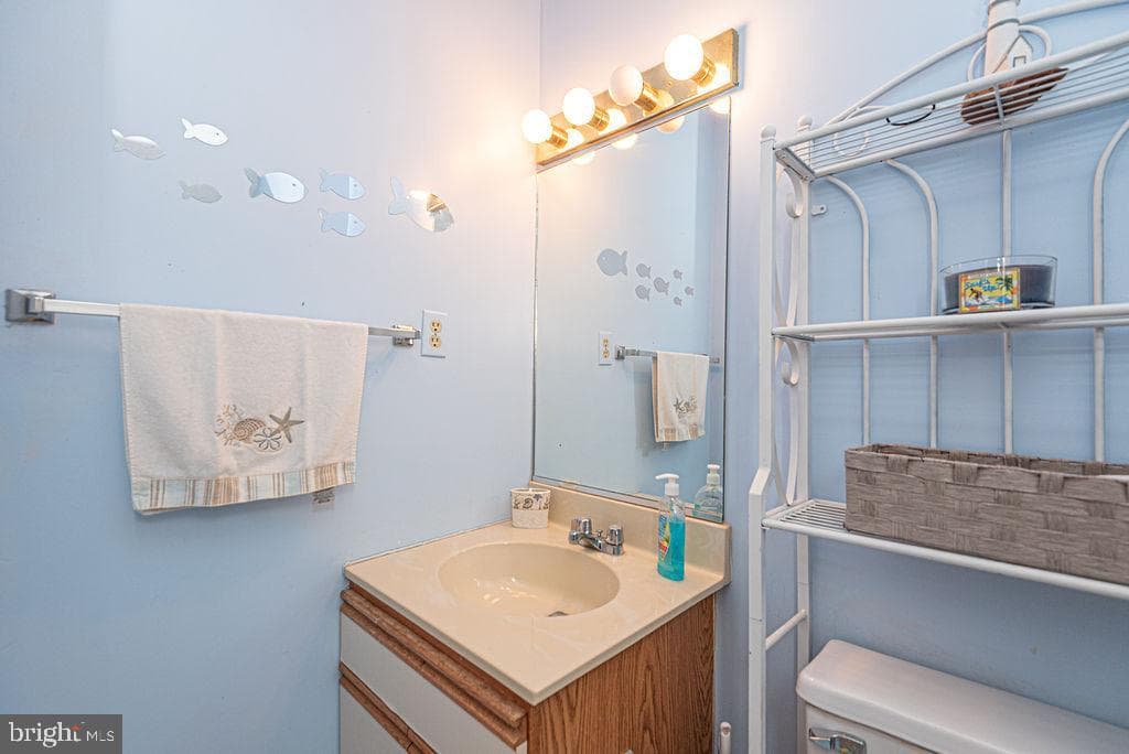 124 Newport Bay Drive #7 photo 45