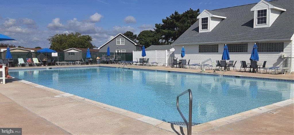 13009 Atlantic Boulevard photo 40