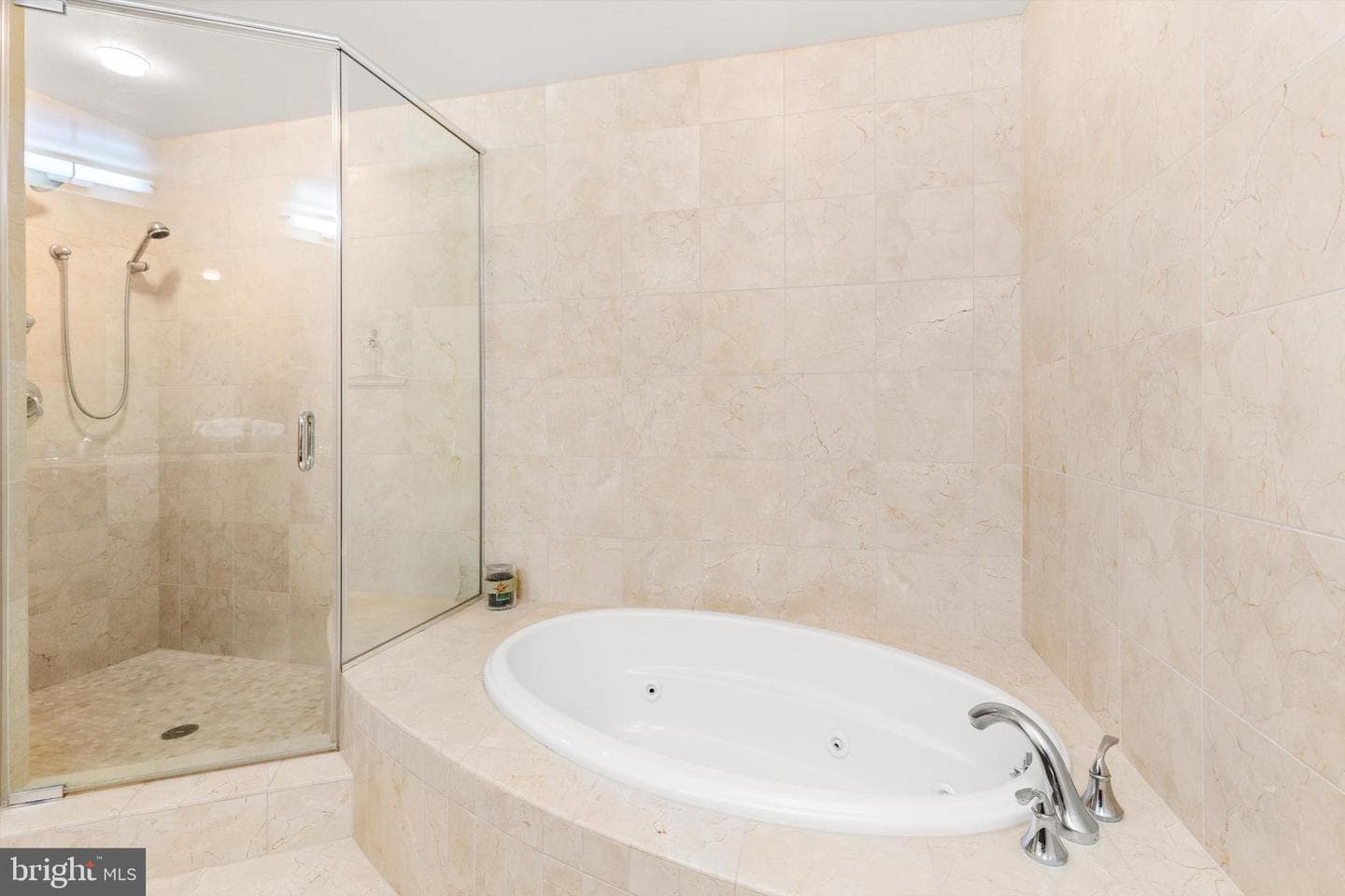 2 48th Street #1405 Gateway Grand photo 18