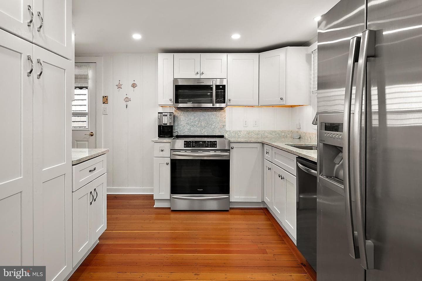 104 Bering Road photo 16