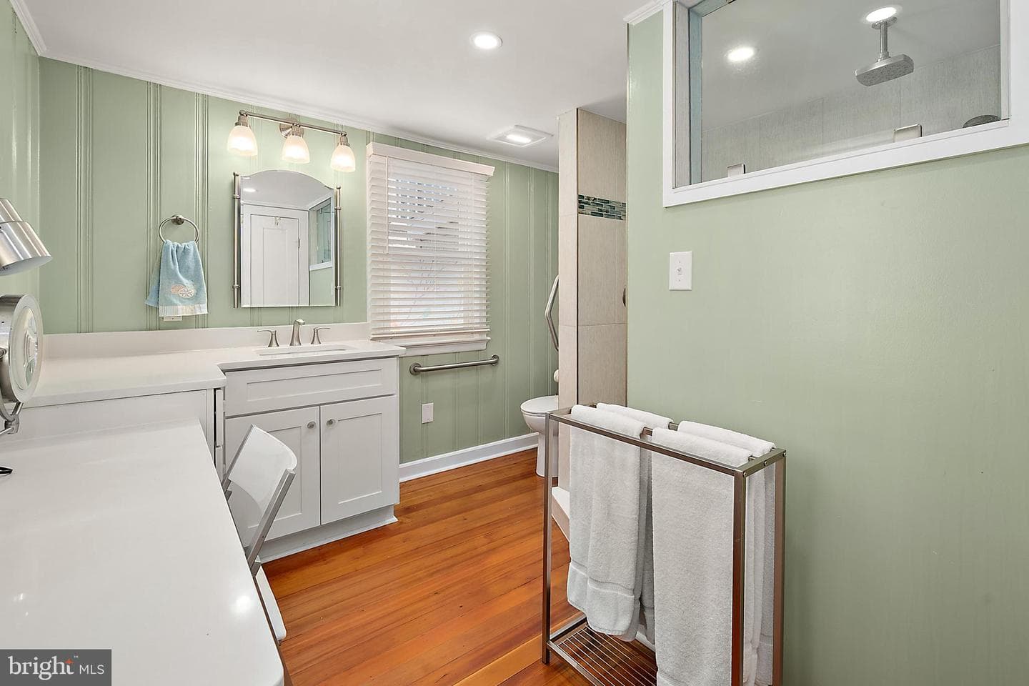 104 Bering Road photo 22