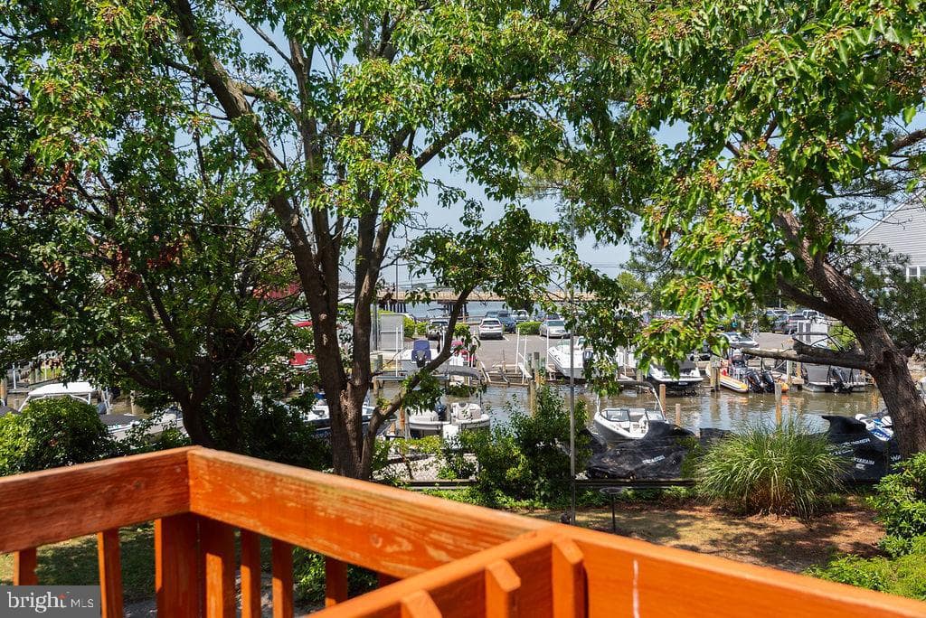 722 Anchor Chain Road #14b photo 3