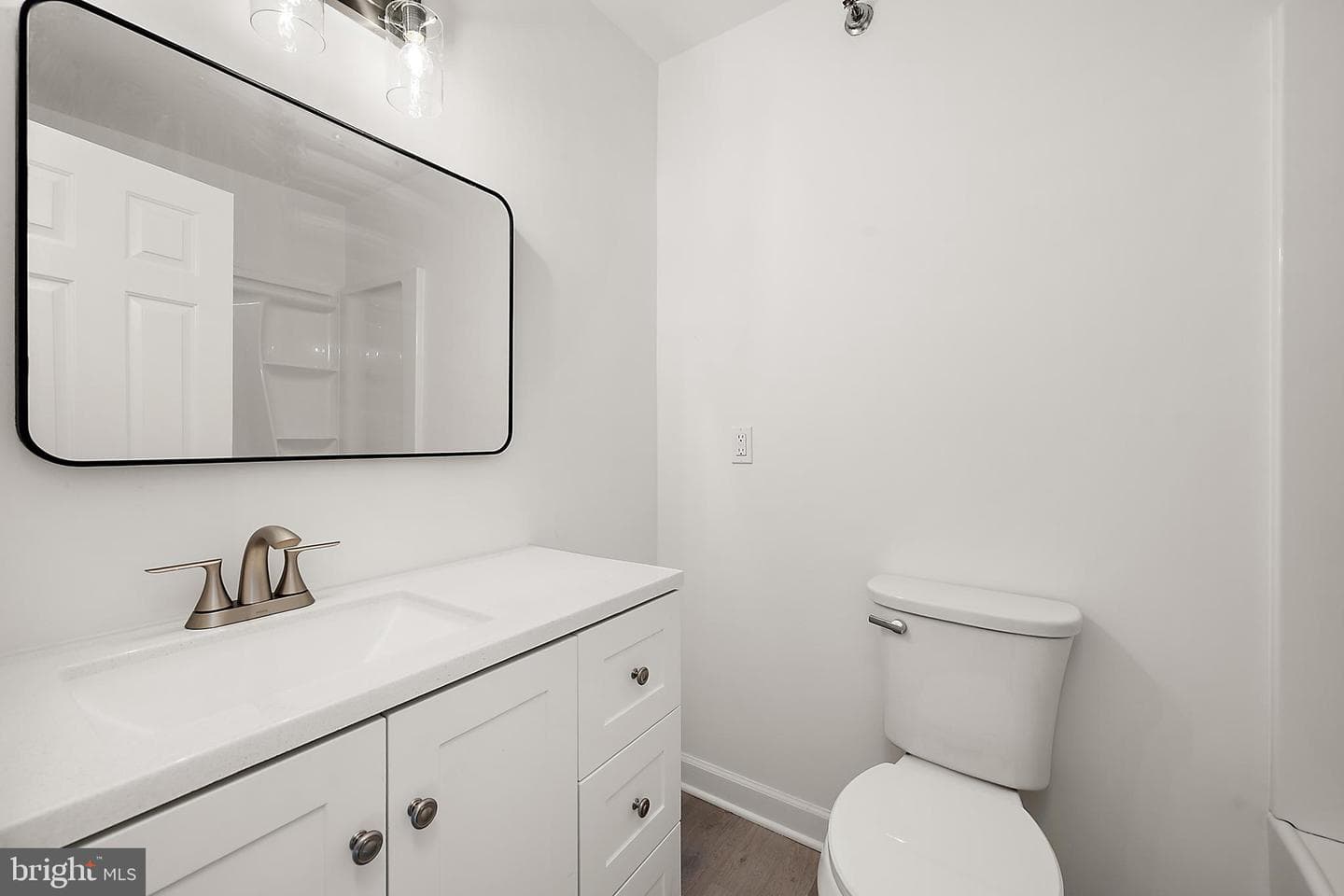 14300 Jarvis Avenue #b301 photo 16