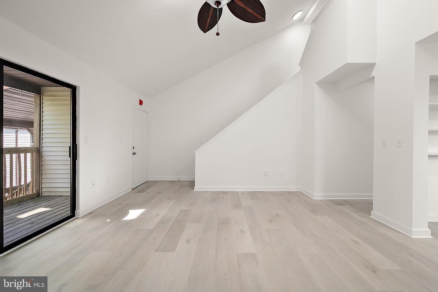 14300 Jarvis Avenue #b301 photo 6