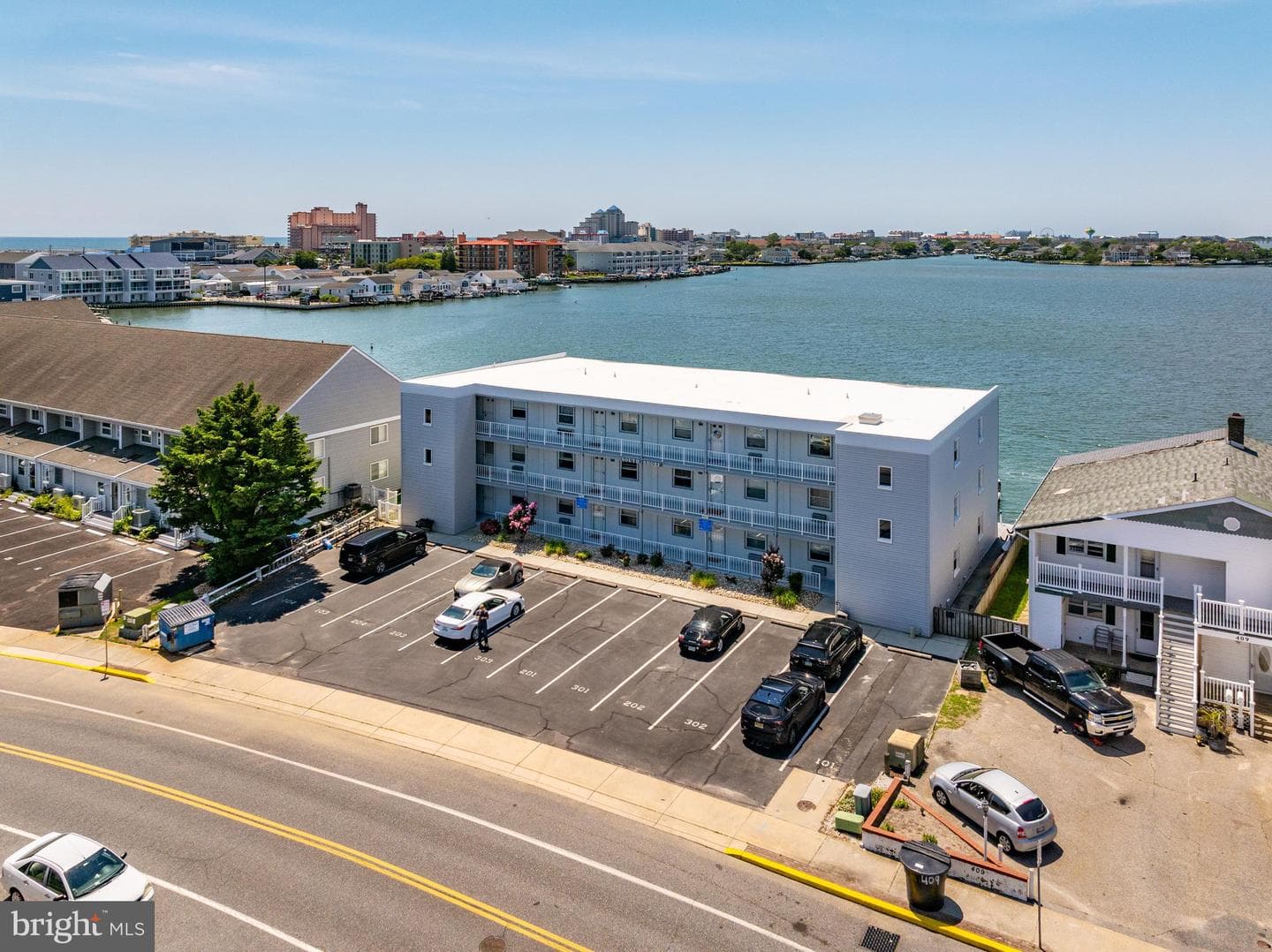 405 Bayshore Drive #304 photo 47