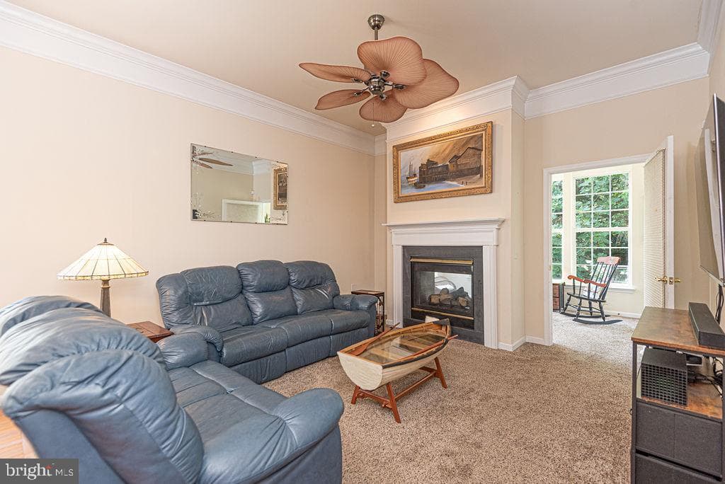 6 Easton Avenue photo 18