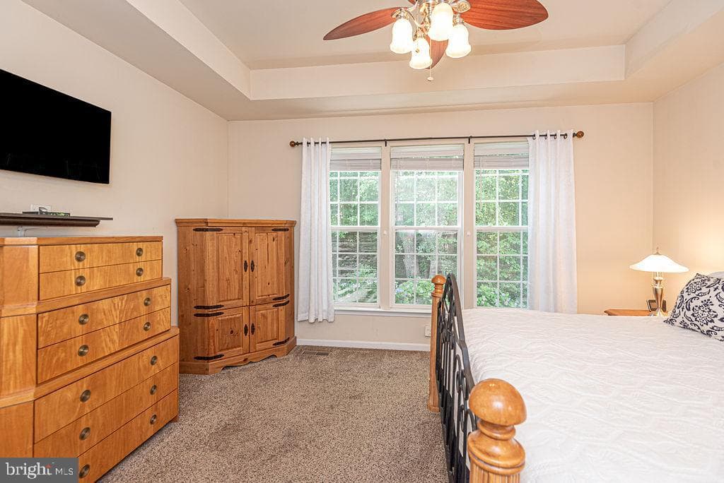 6 Easton Avenue photo 28