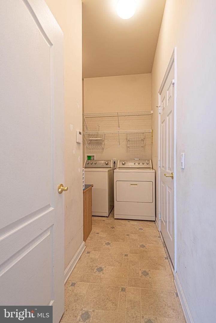 6 Easton Avenue photo 43
