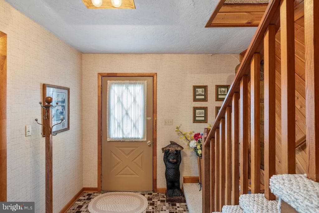 198 Longstreet Drive photo 17