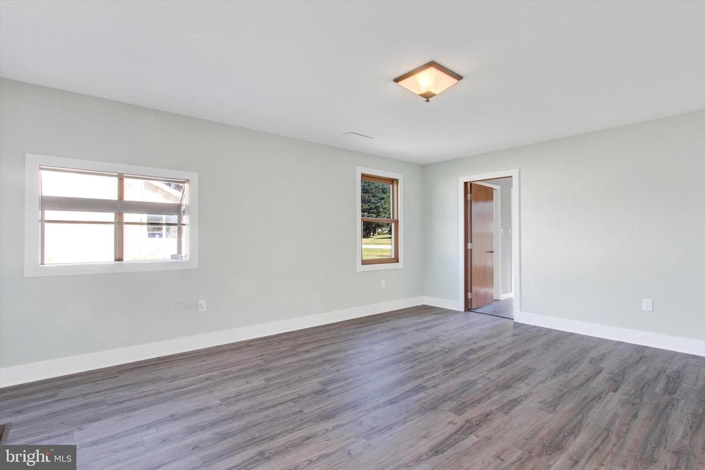 400 Lake Meade Drive photo 25