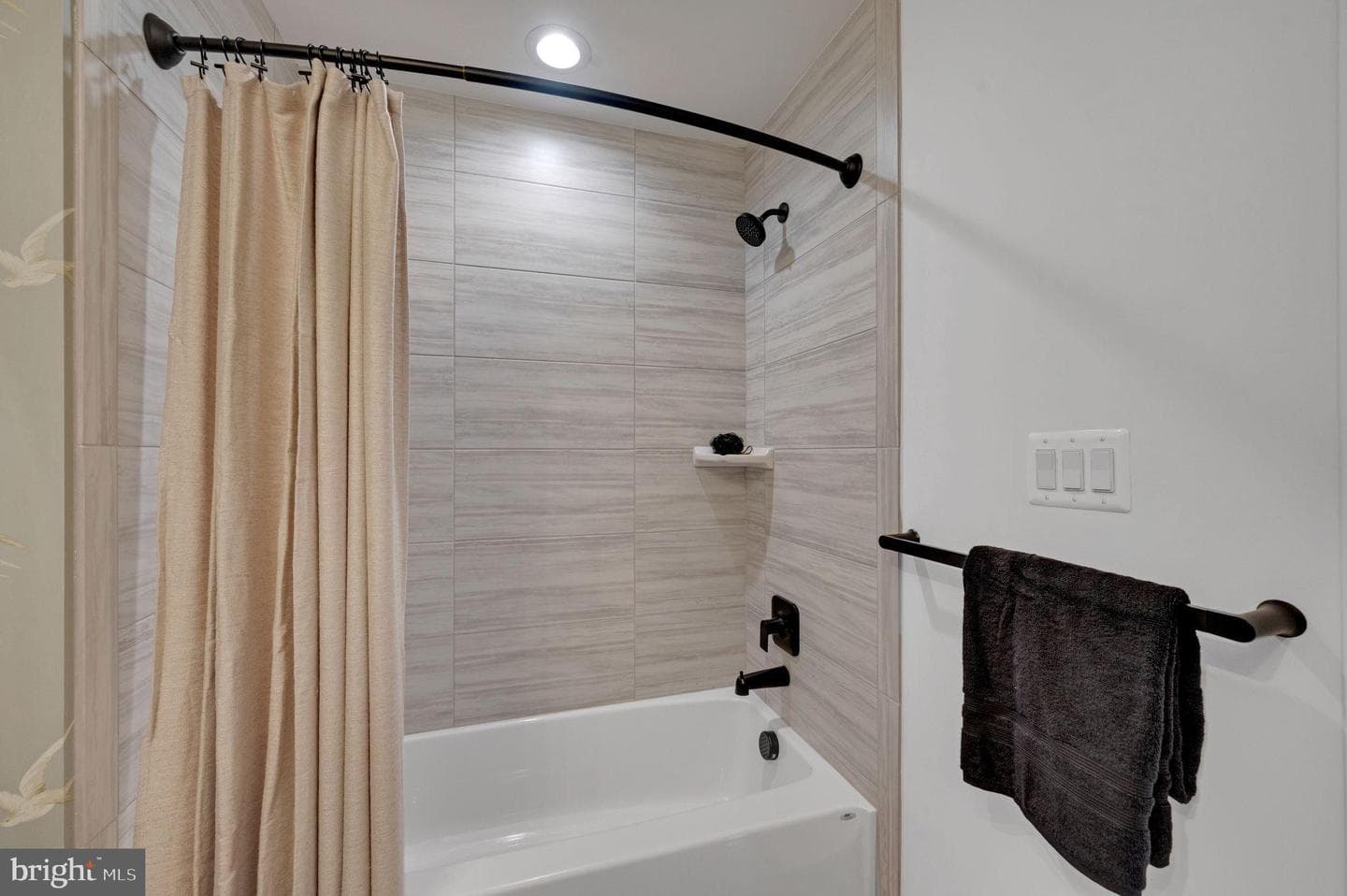 Tbb New Vista Way photo 35