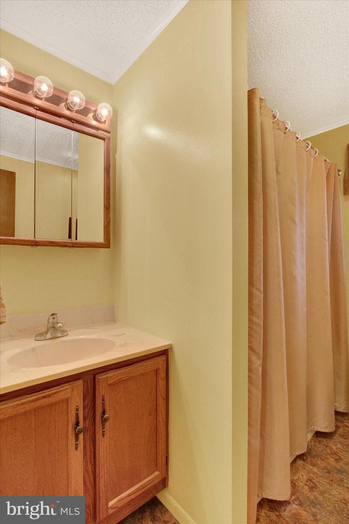 27 Mccandless Drive photo 22