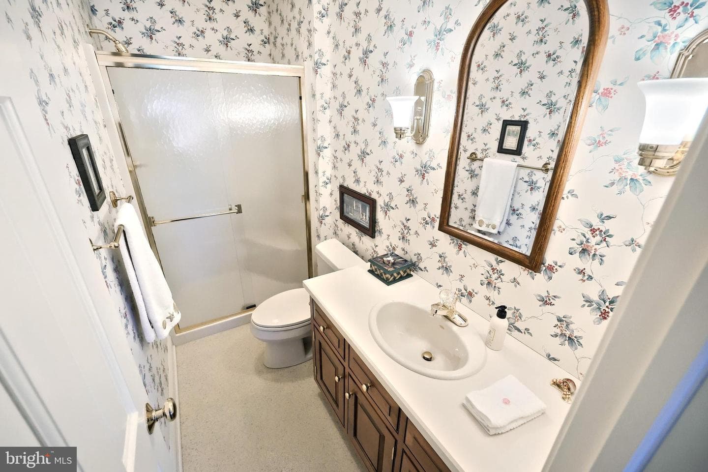 245 Orchard Drive photo 40