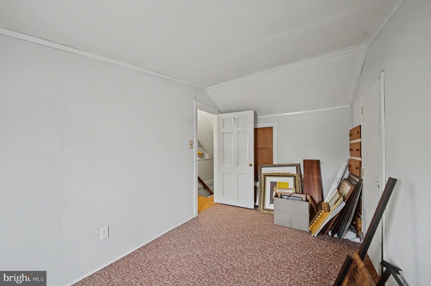 533 Hillcrest Place photo 26