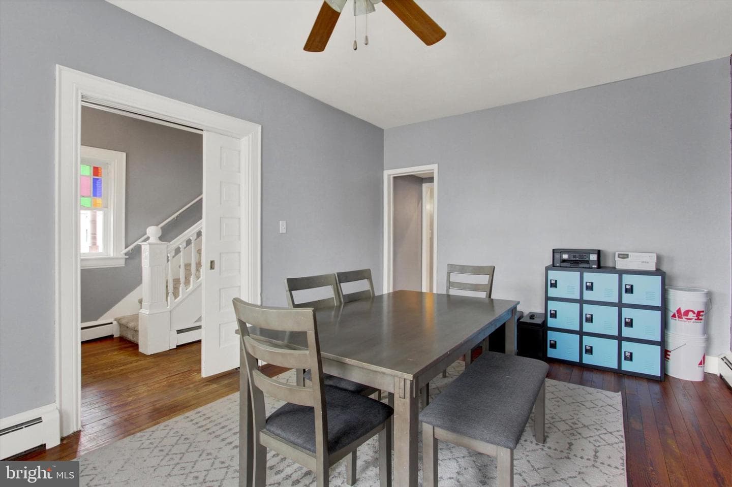 102 N Queen Street photo 24