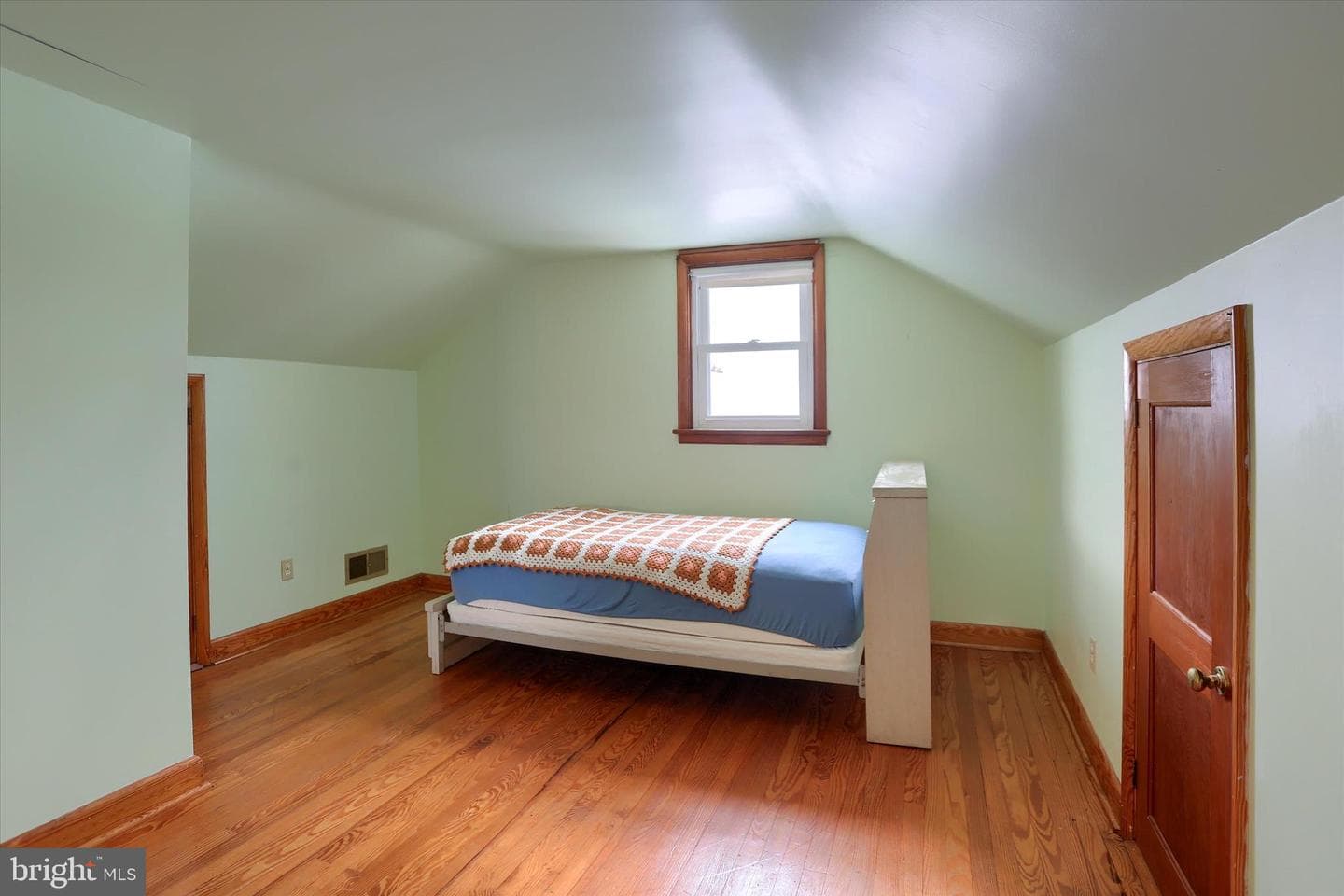 678 Littlestown Road photo 19