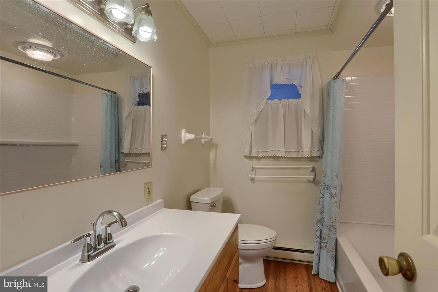202 Lindy Avenue photo 17
