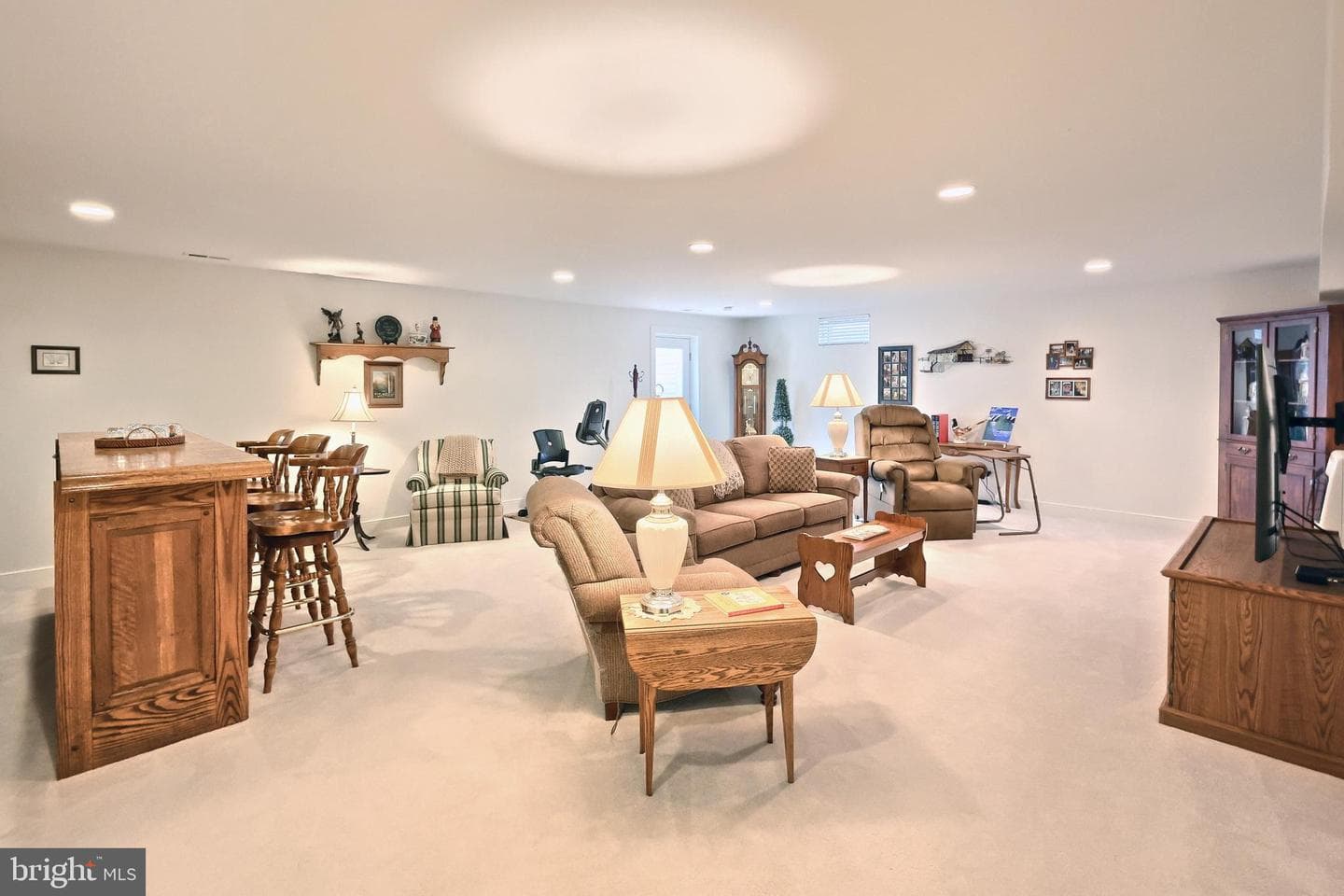 221 Savannah Drive photo 30