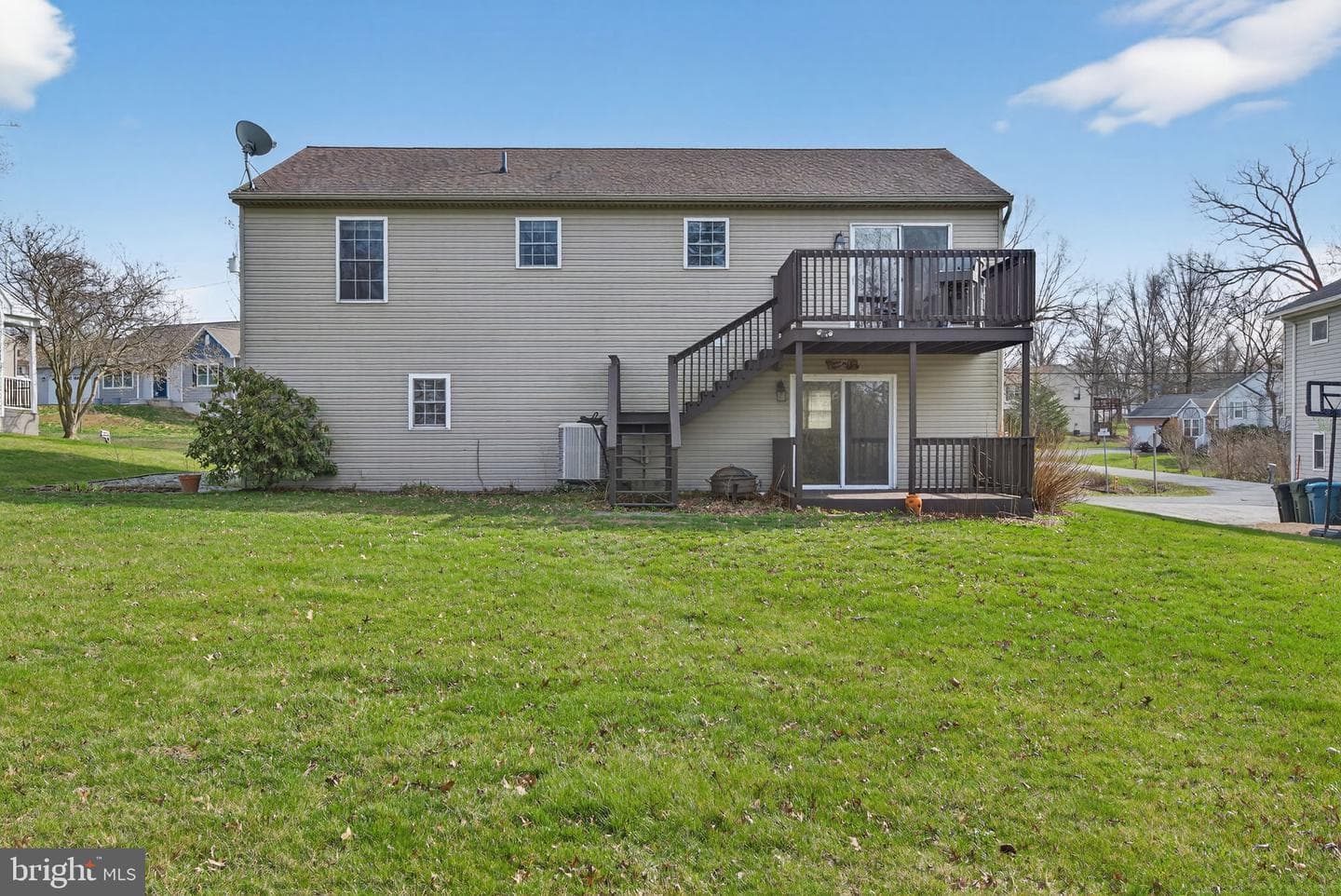 37 Pleasanton Drive photo 28