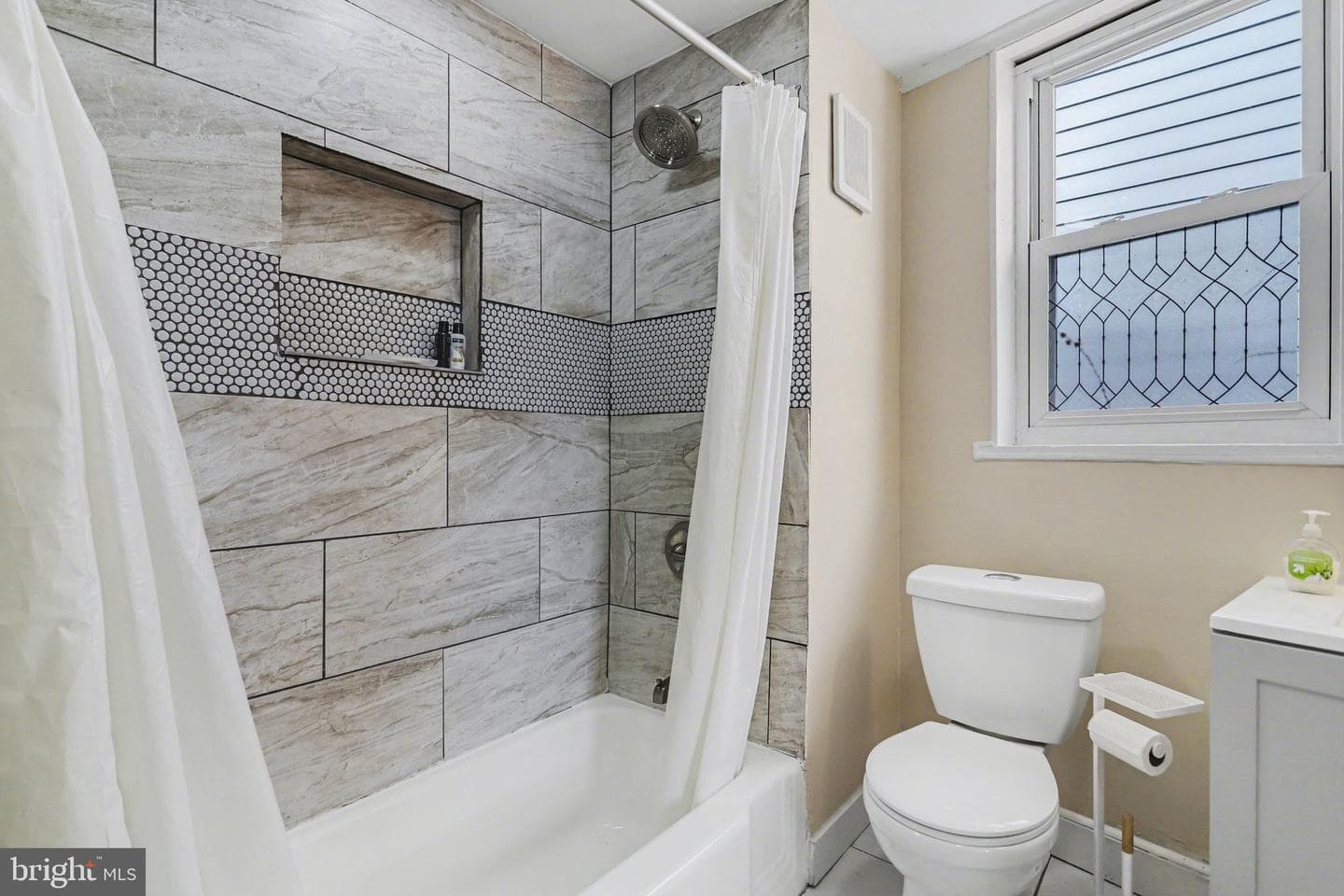 14 Hanover Street photo 24