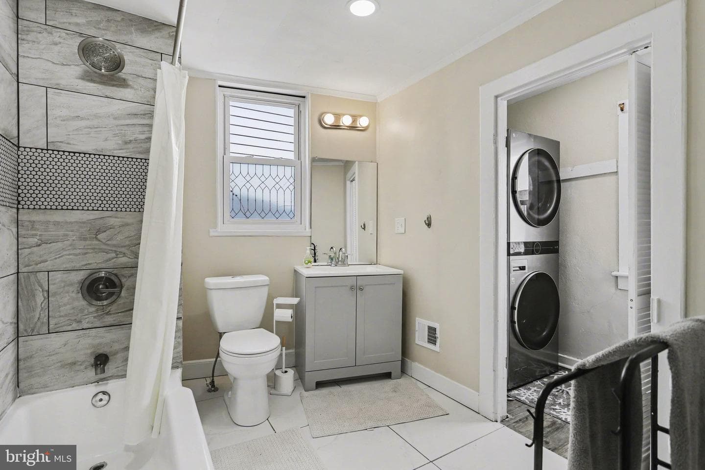 14 Hanover Street photo 25