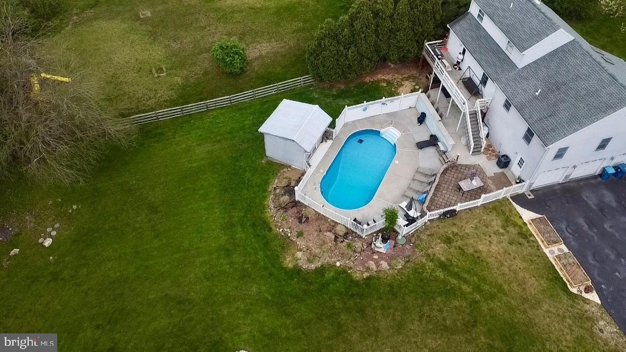 3 Howard Drive photo 2