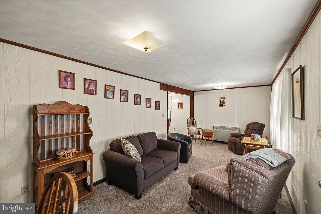 470 Racetrack Road photo 14