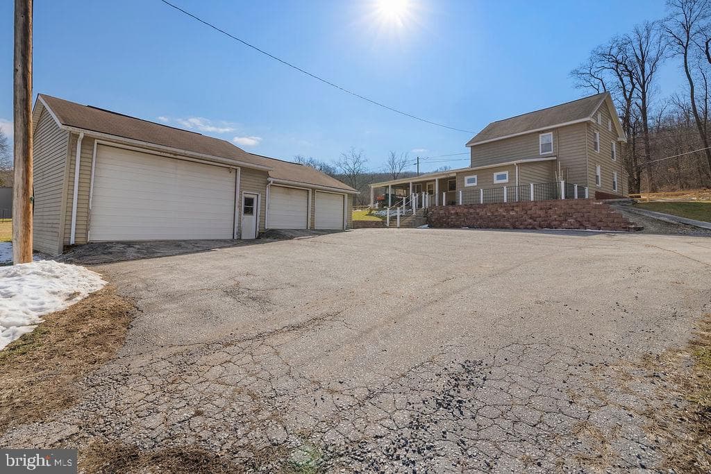 470 Racetrack Road photo 39