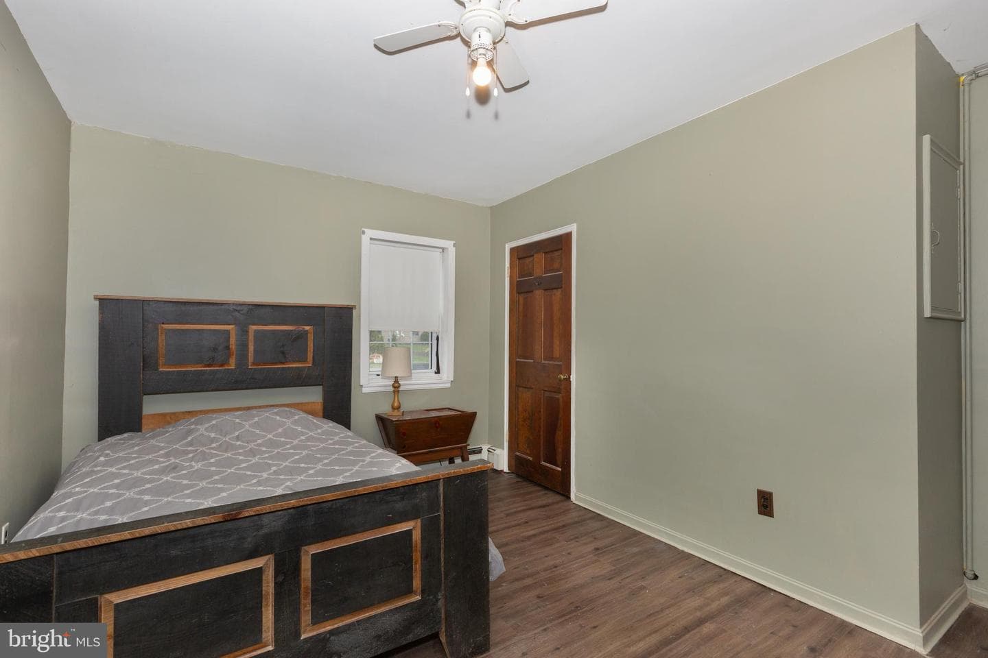 229 E High Street photo 32