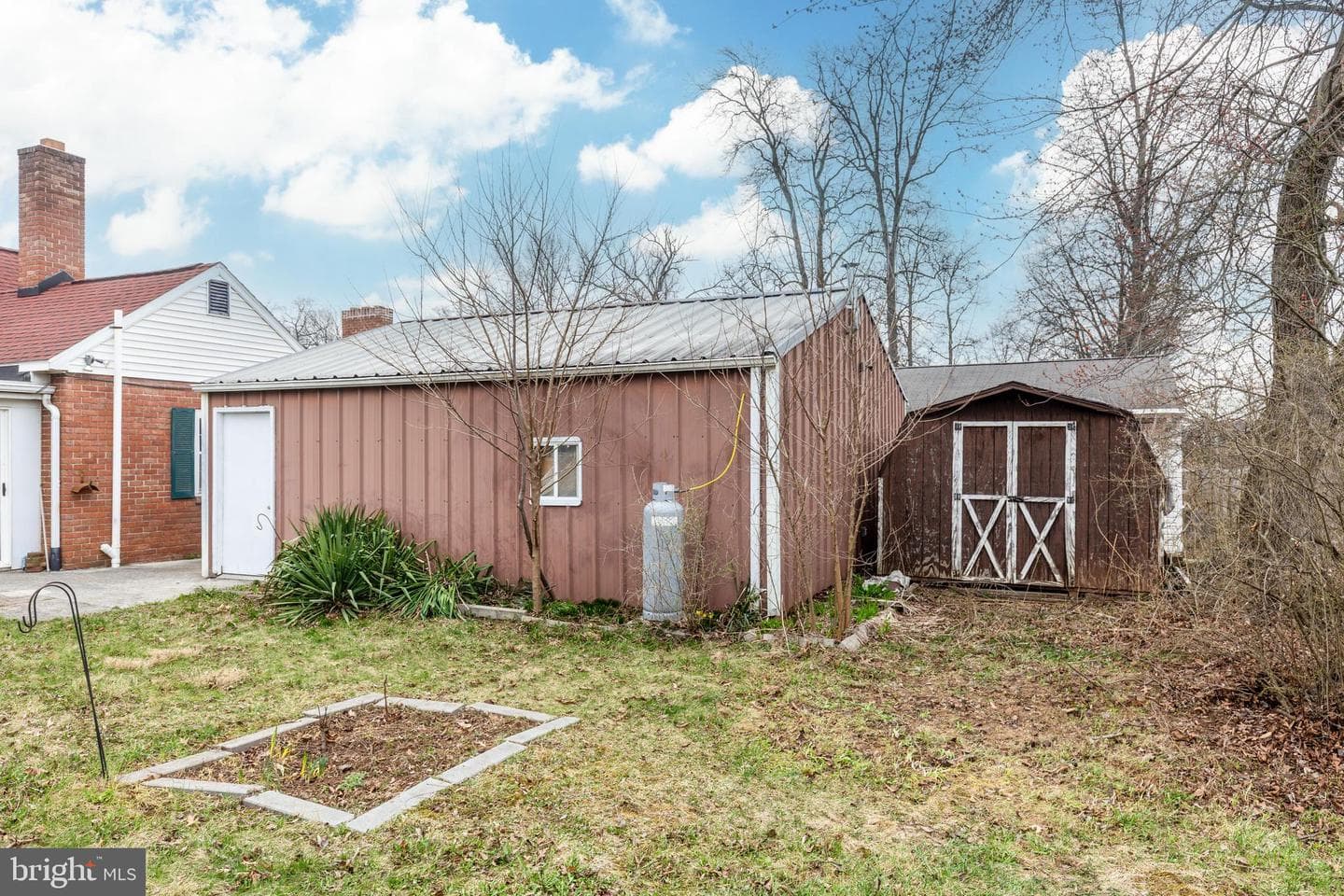 229 E High Street photo 45