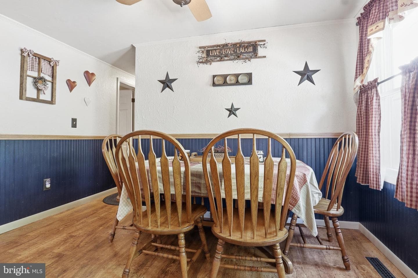 9 Pine Lane photo 16