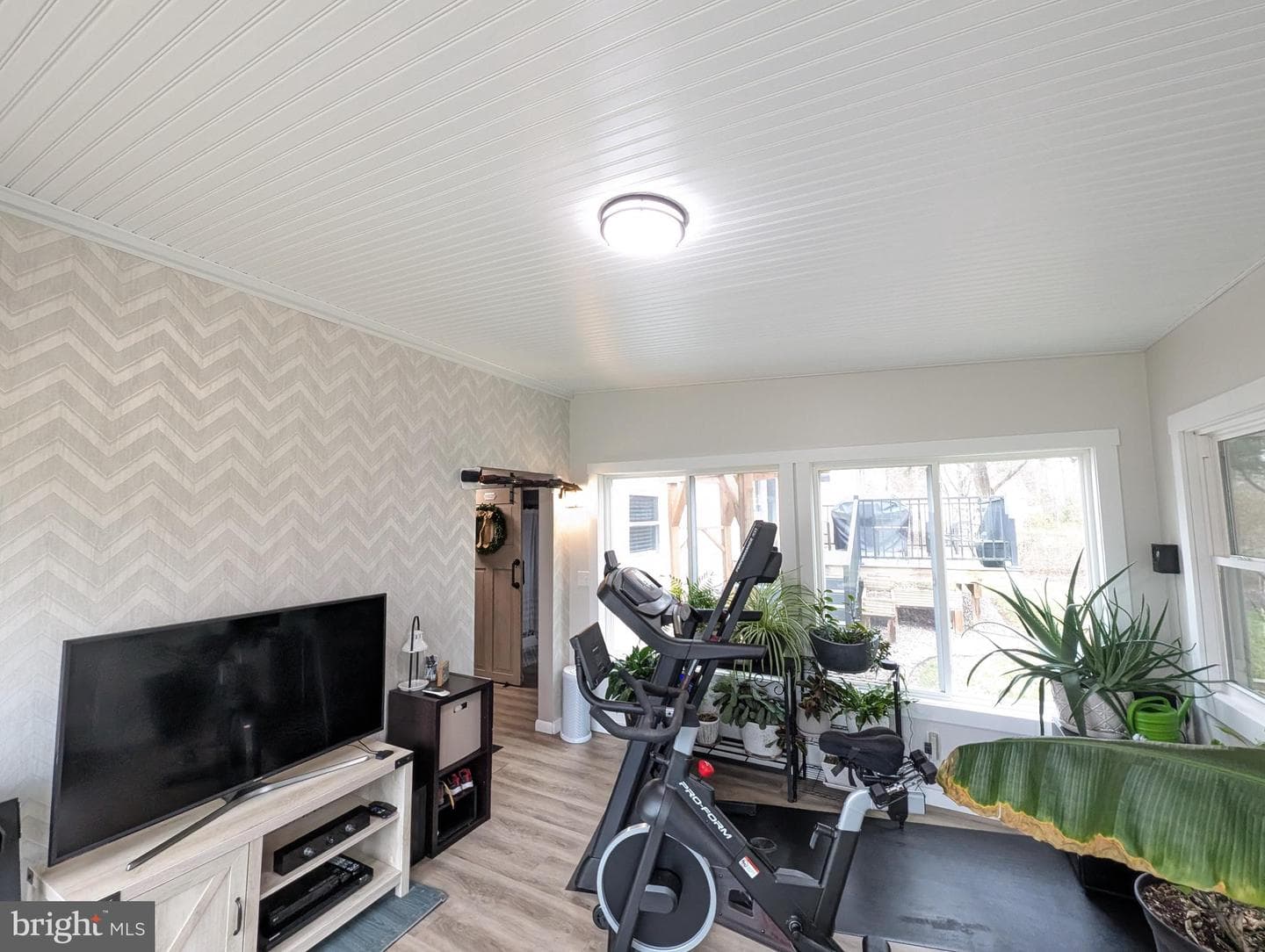 170 Gordon Avenue photo 36