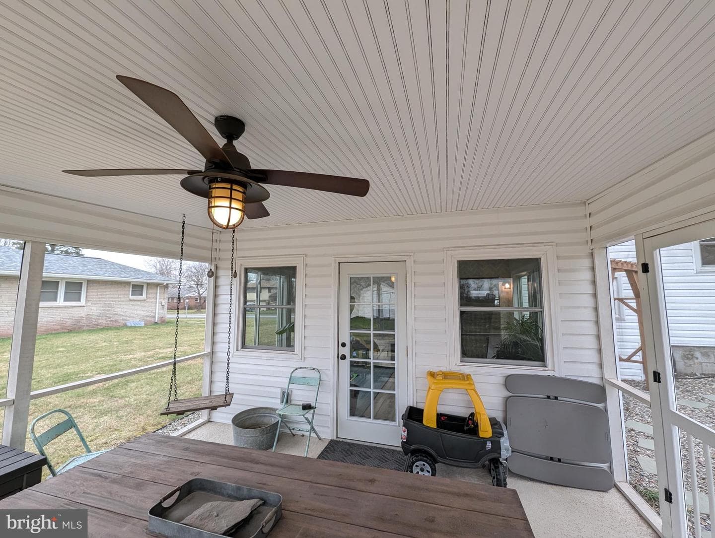 170 Gordon Avenue photo 37