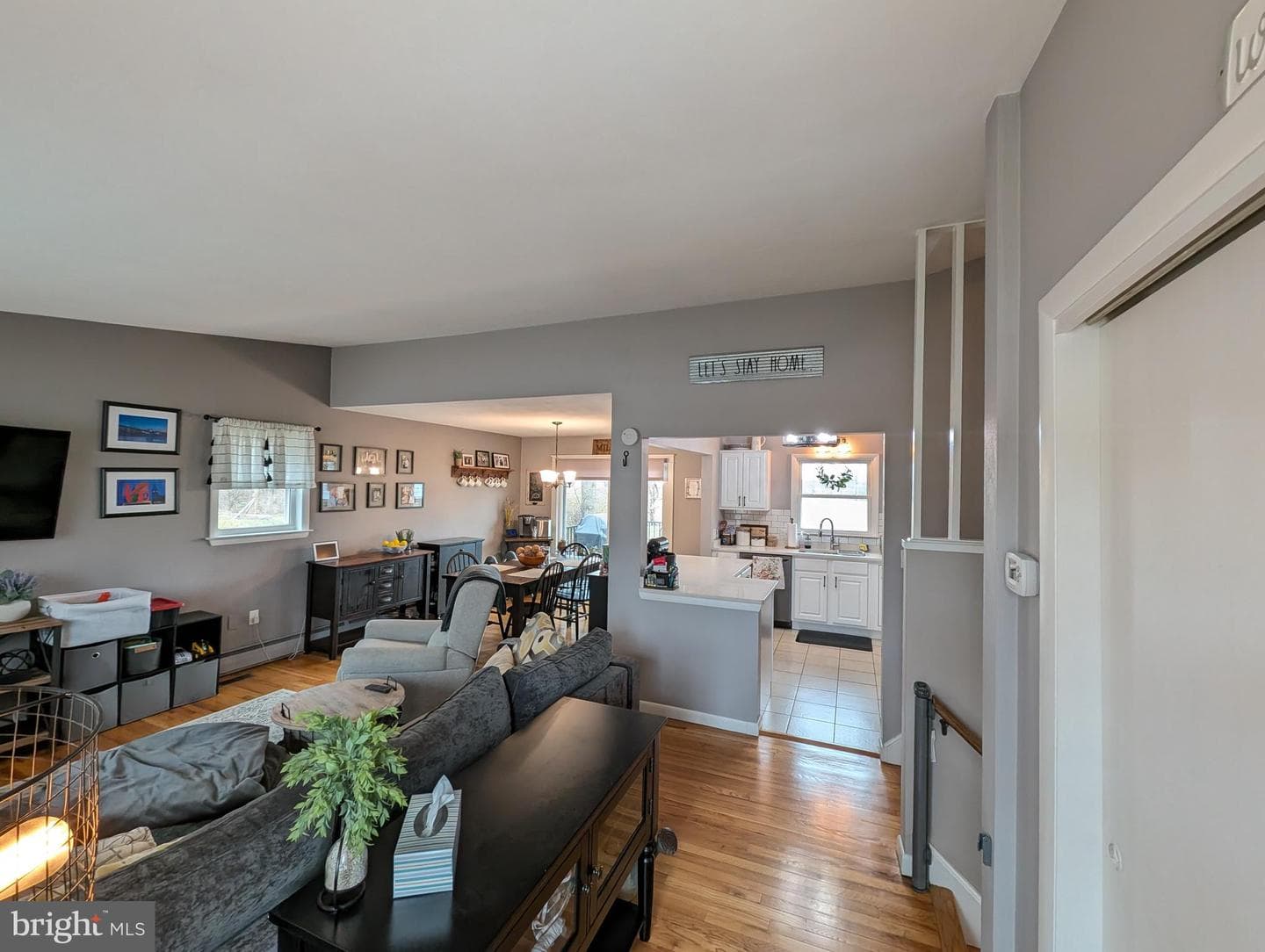 170 Gordon Avenue photo 9