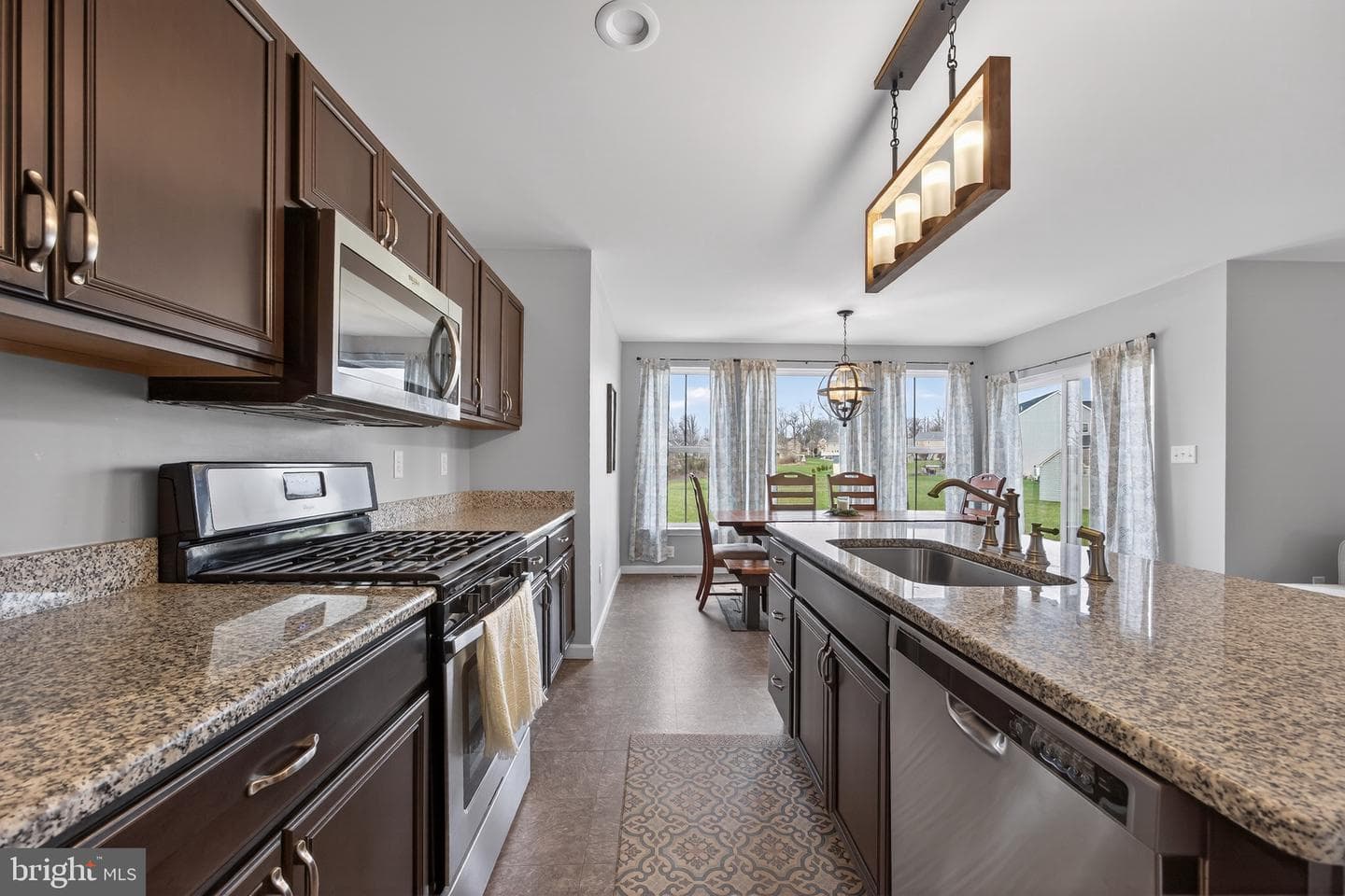 52 Holly Court photo 16