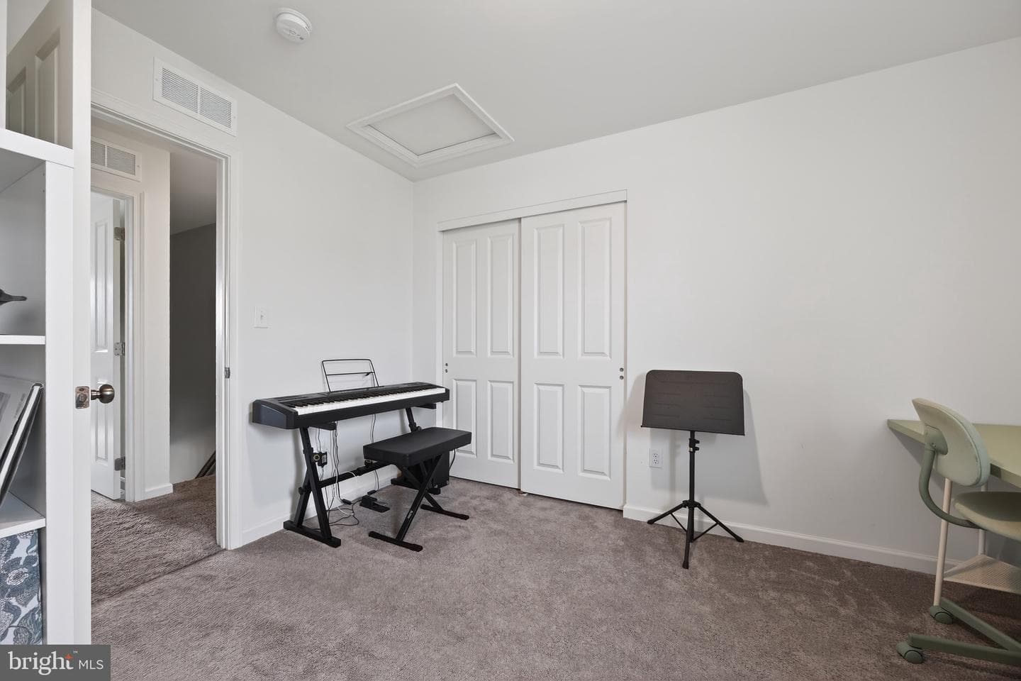 52 Holly Court photo 30