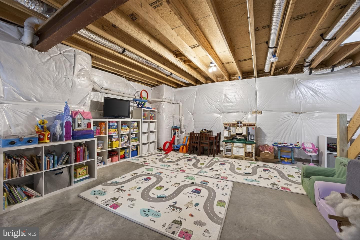52 Holly Court photo 40