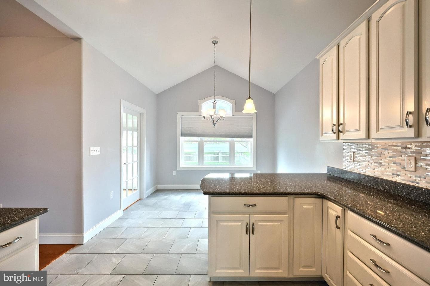 16 Hines Drive photo 34