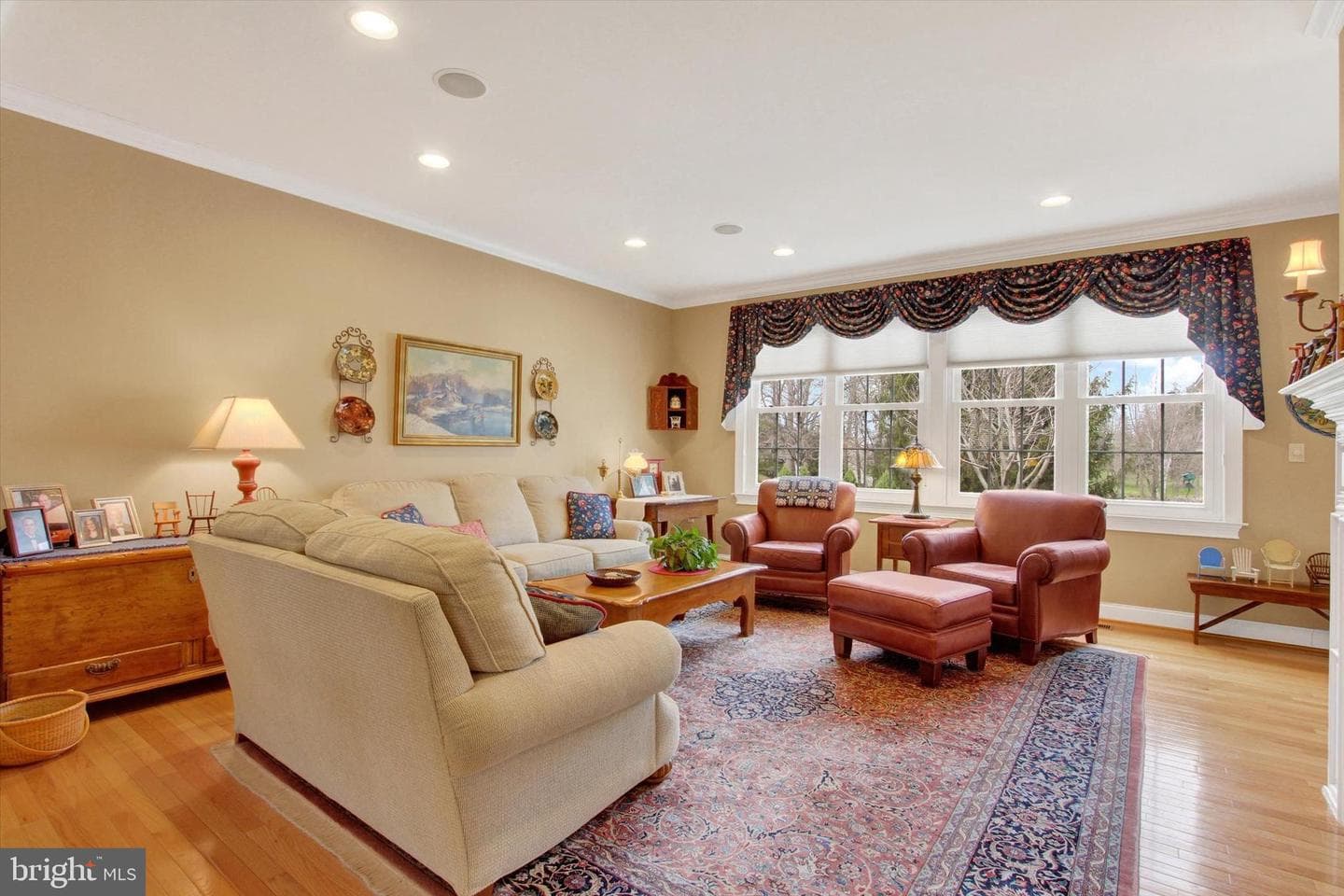 153 Stafford Drive photo 8