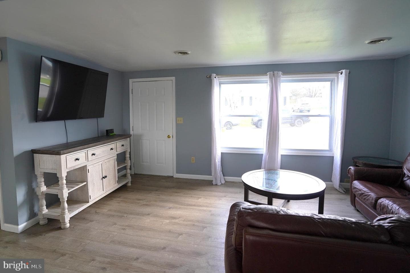 85 E Locust Lane photo 6