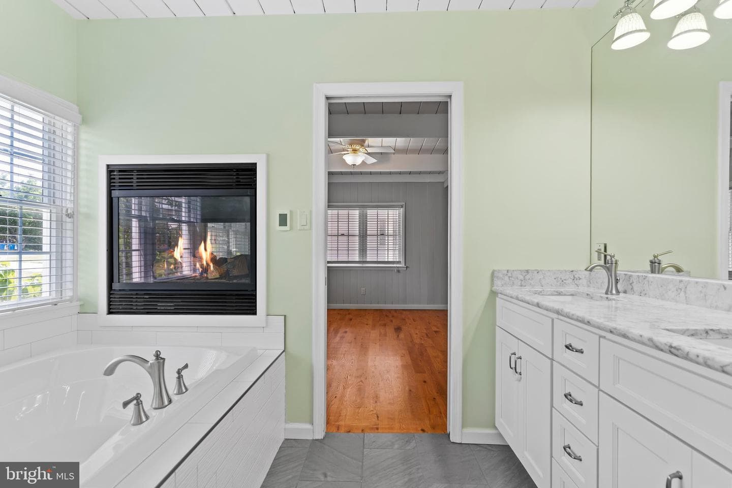 46 Lake Meade Drive photo 17