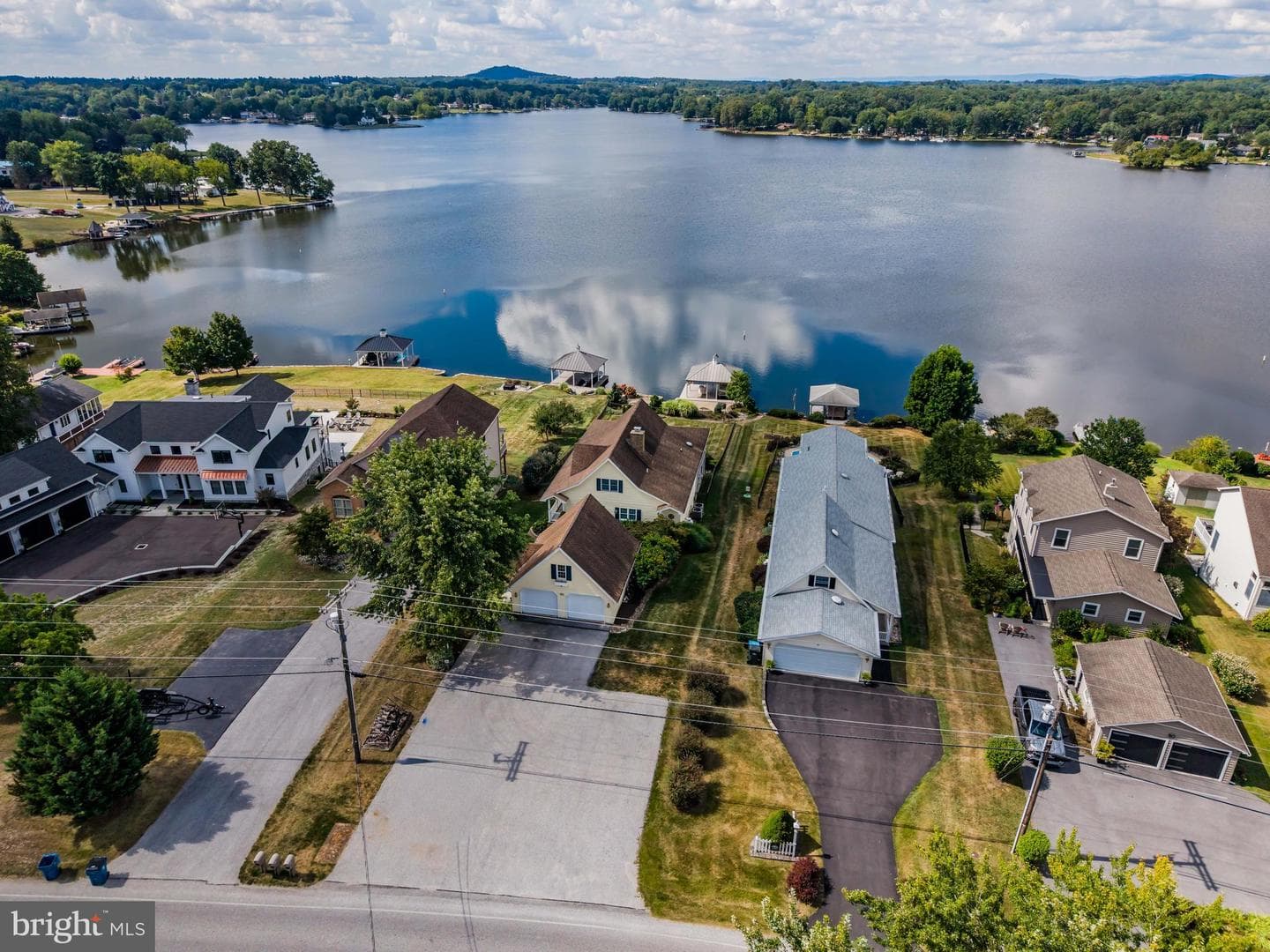 46 Lake Meade Drive photo 39