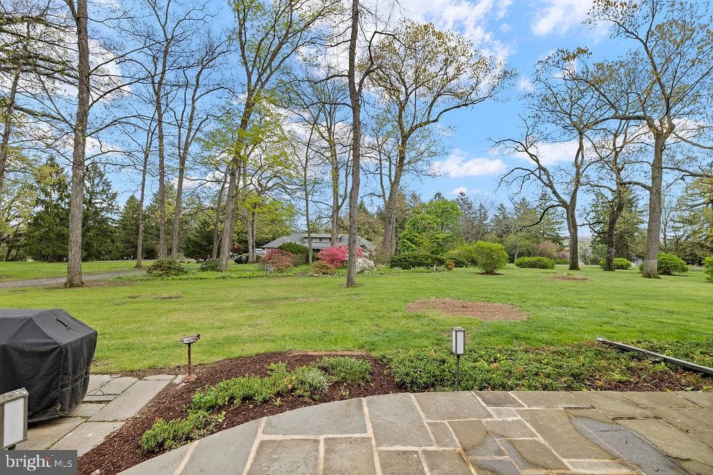 30 Longview Drive photo 80