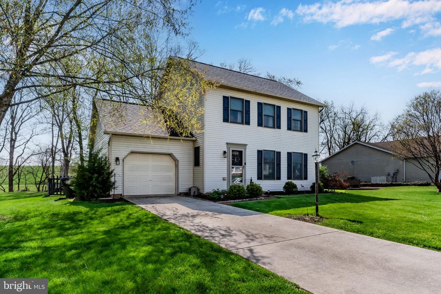 148 Branch Circle photo 2
