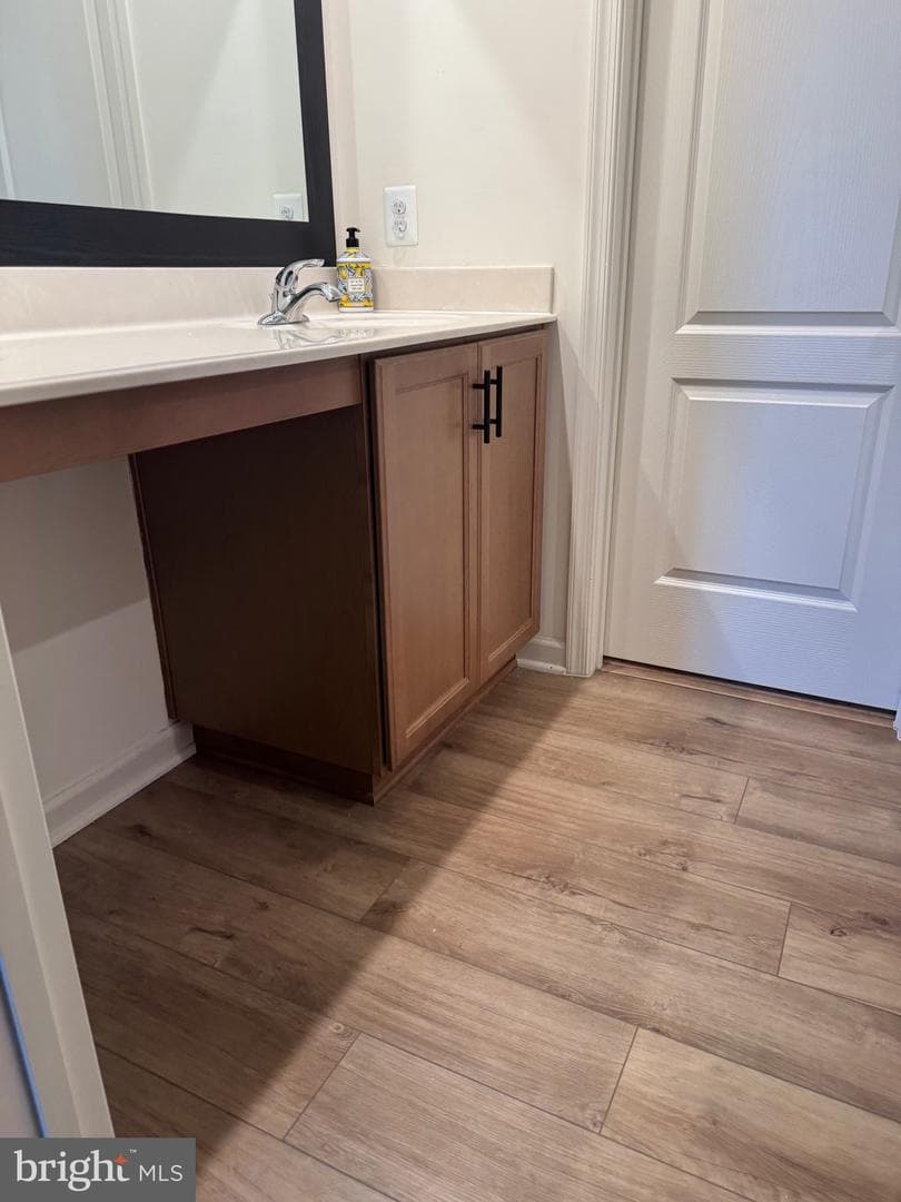 96 Chesterfield Road photo 38
