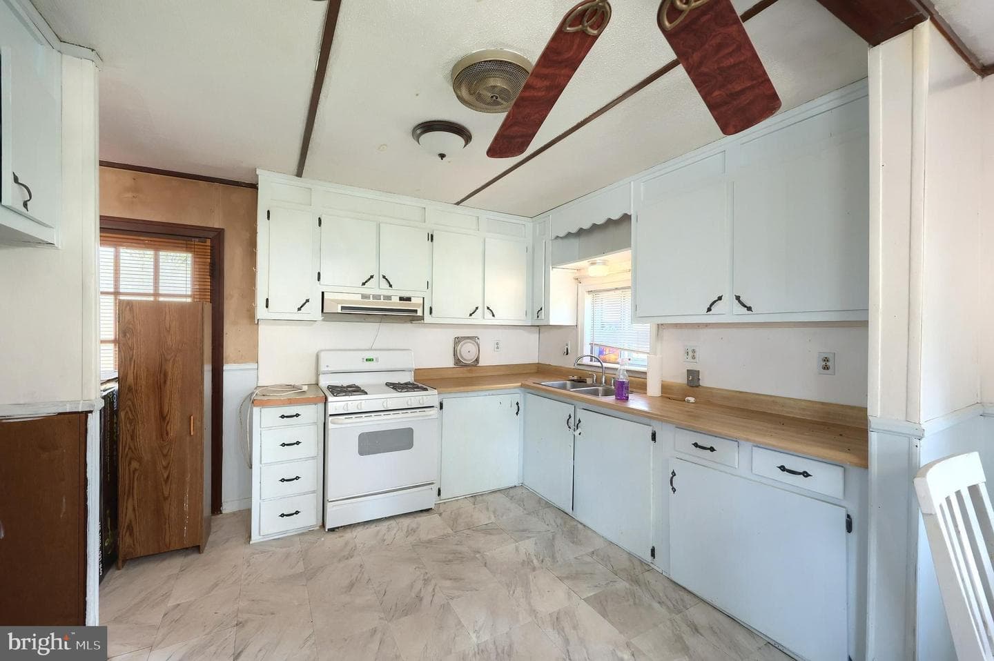 66 Little Avenue photo 7