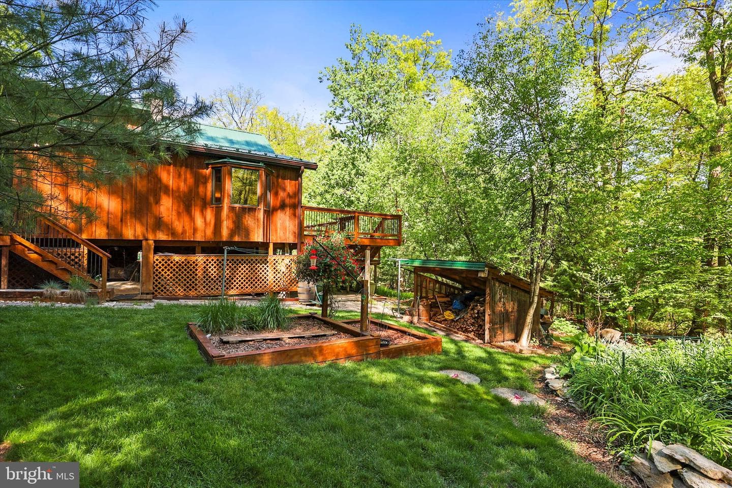 166 Woodview Road photo 23