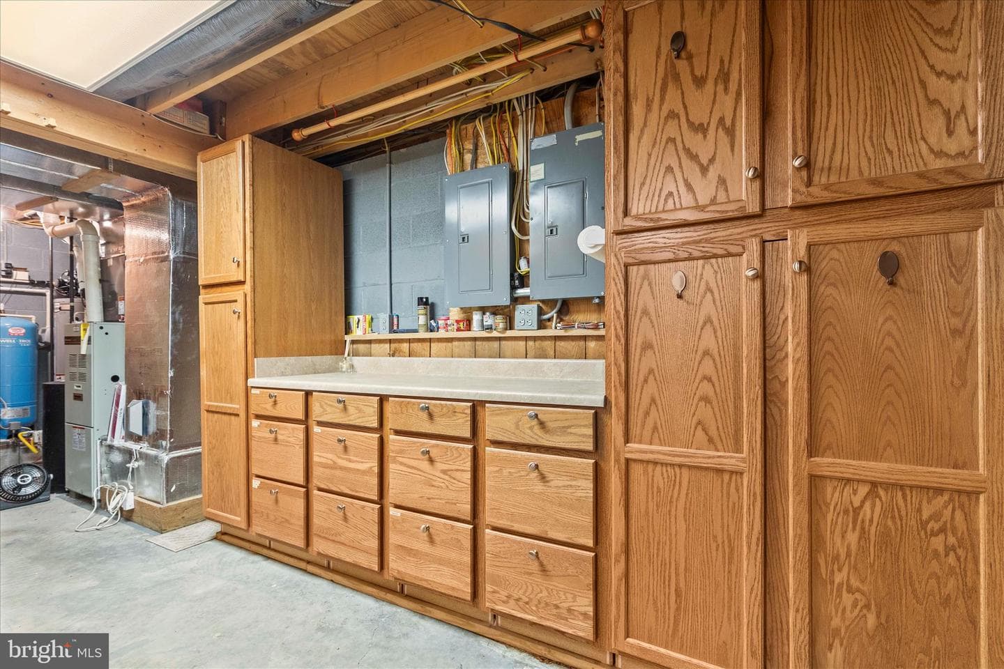 166 Woodview Road photo 53